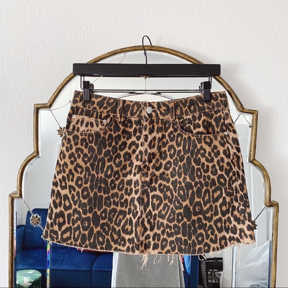 zara leopard denim skirt